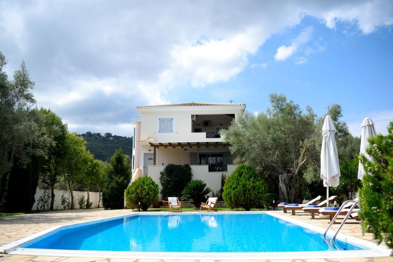 Villa Dioni Lefkáda Esterno foto